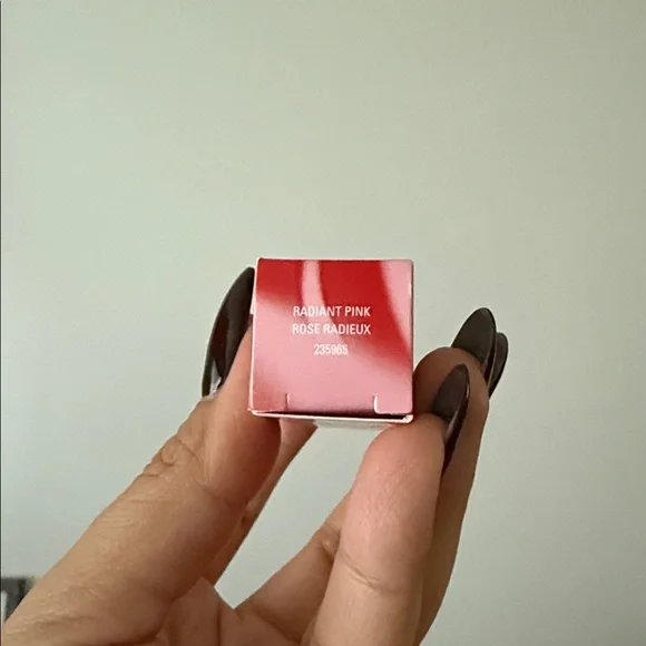 Limited-Edition Mary Kay® Tinted Lip Balm - Picture 4 of 4